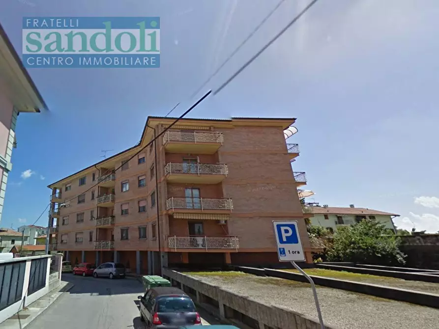 Immagine 3 di Appartamento in vendita  in Via Adua a Santhià