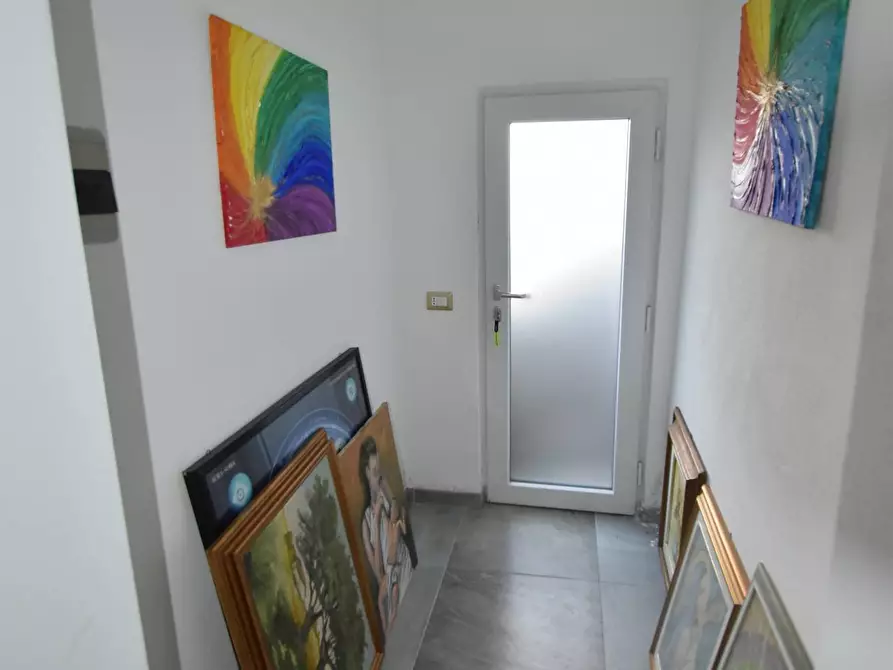 Immagine 19 di Appartamento in vendita  in Viale Torricelli a Vercelli