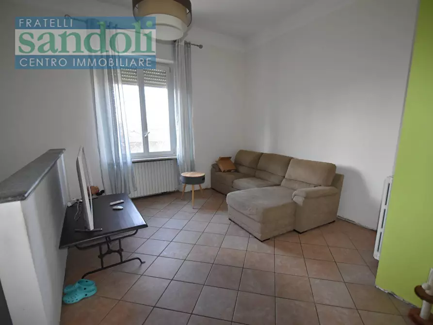Immagine 2 di Appartamento in vendita  in Viale Torricelli a Vercelli