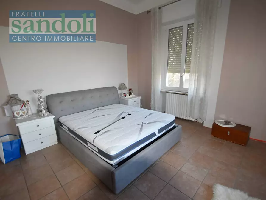 Immagine 9 di Appartamento in vendita  in Viale Torricelli a Vercelli