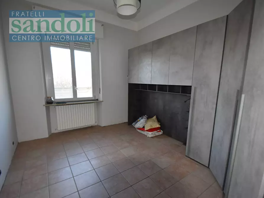 Immagine 14 di Appartamento in vendita  in Viale Torricelli a Vercelli