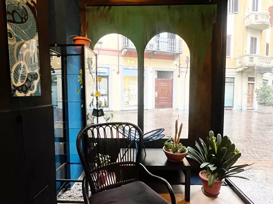 Immagine 5 di Locale commerciale in affitto  in via Foa a Vercelli