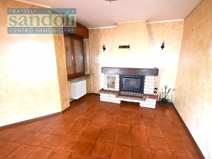 Immagine 7 di Appartamento in vendita  in Via Adua a Santhià