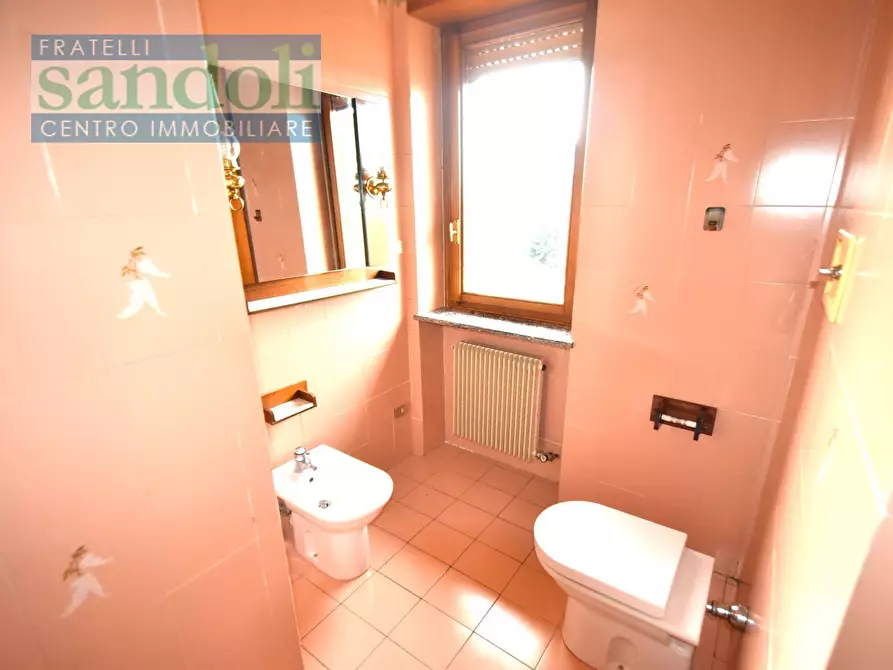 Immagine 16 di Appartamento in vendita  in Via Adua a Santhià