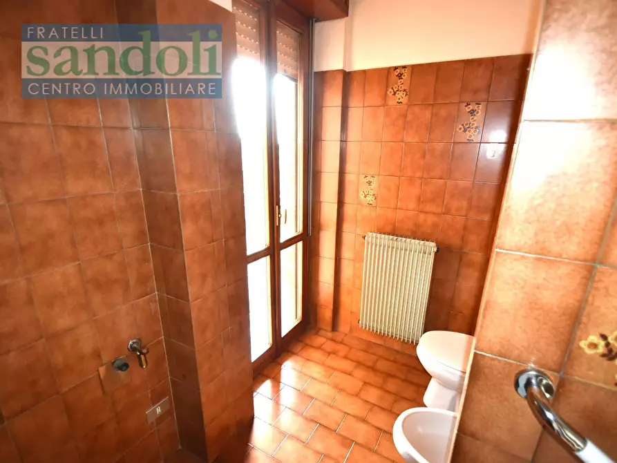 Immagine 18 di Appartamento in vendita  in Via Adua a Santhià