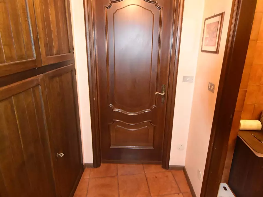 Immagine 14 di Appartamento in vendita  in Via Adua a Santhià