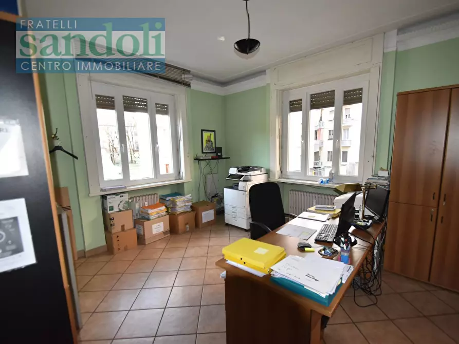 Immagine 8 di Ufficio in vendita  in Via Dante a Vercelli