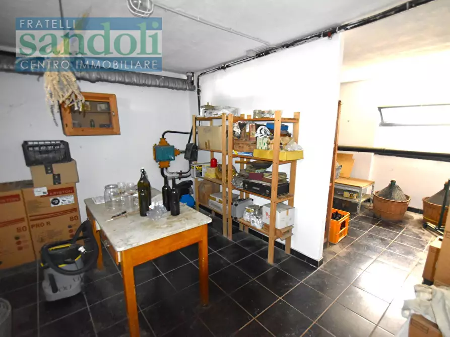 Immagine 30 di Casa indipendente in vendita  in Via Mastallone a Vercelli