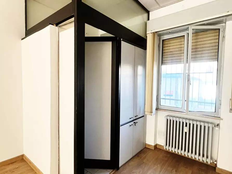 Immagine 3 di Ufficio in affitto  in via Viganotti a Vercelli