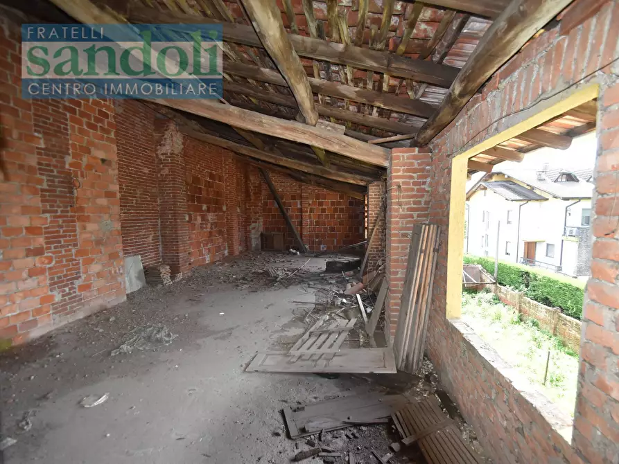 Immagine 17 di Casa indipendente in vendita  in Corso Vercelli a Gattinara