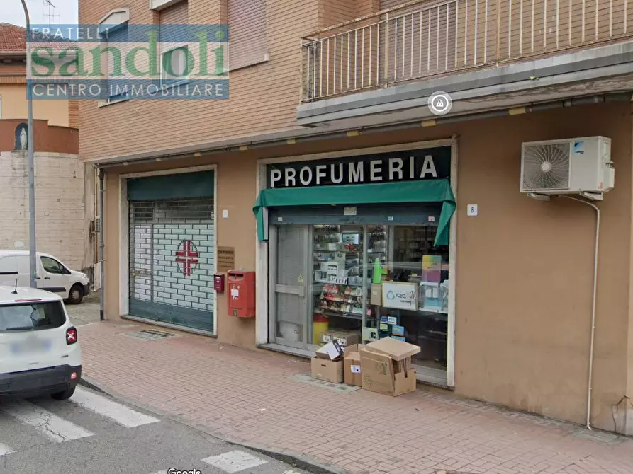 Immagine 1 di Locale commerciale in affitto  in Corso Rigola a Vercelli