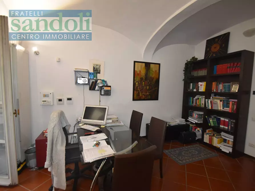 Immagine 6 di Ufficio in vendita  in Via Foa a Vercelli
