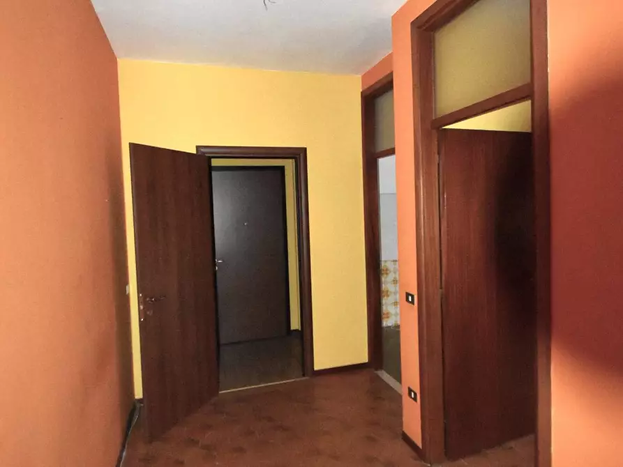 Immagine 15 di Appartamento in vendita  in Via Roma a Biella