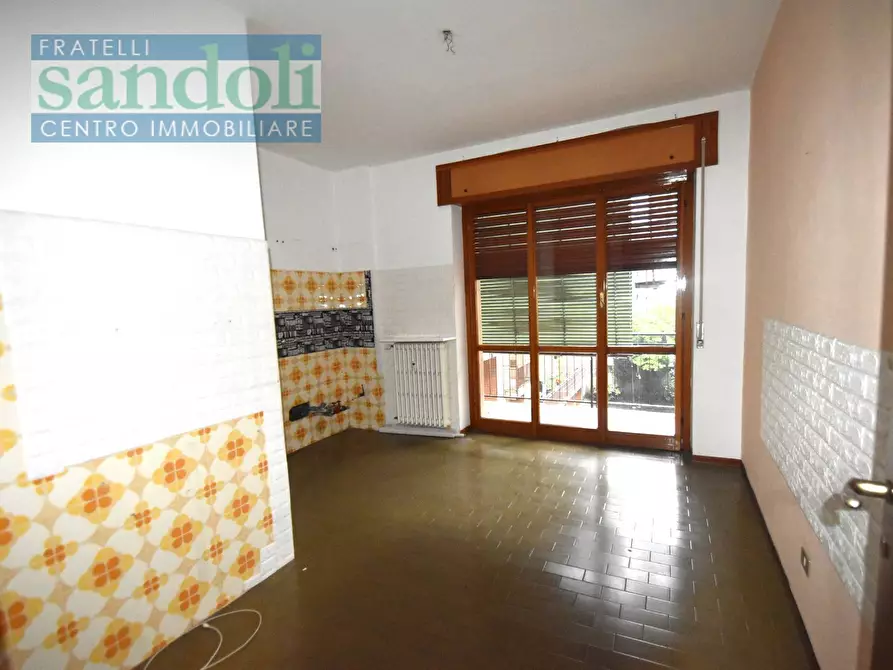 Immagine 7 di Appartamento in vendita  in Via Roma a Biella