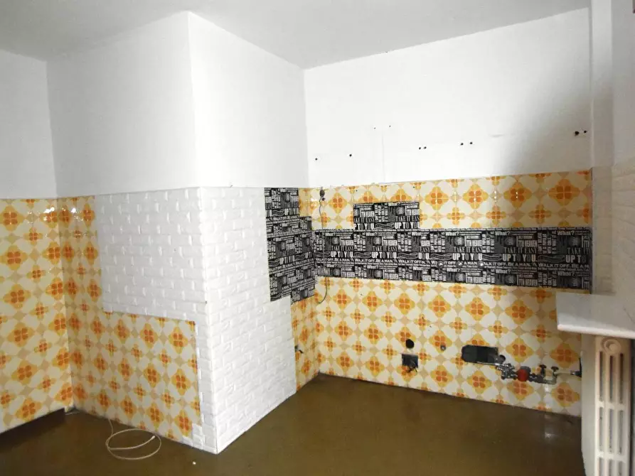 Immagine 9 di Appartamento in vendita  in Via Roma a Biella