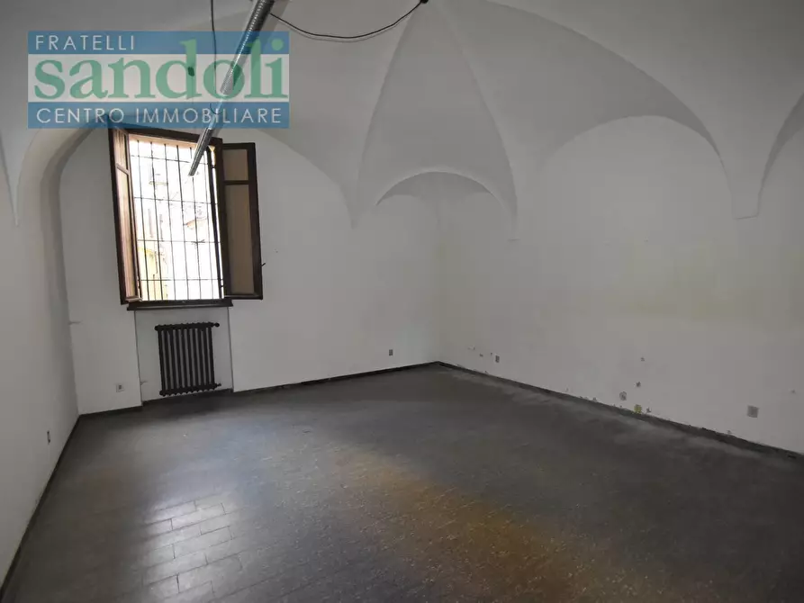 Immagine 2 di Ufficio in vendita  in Via San Michele a Vercelli