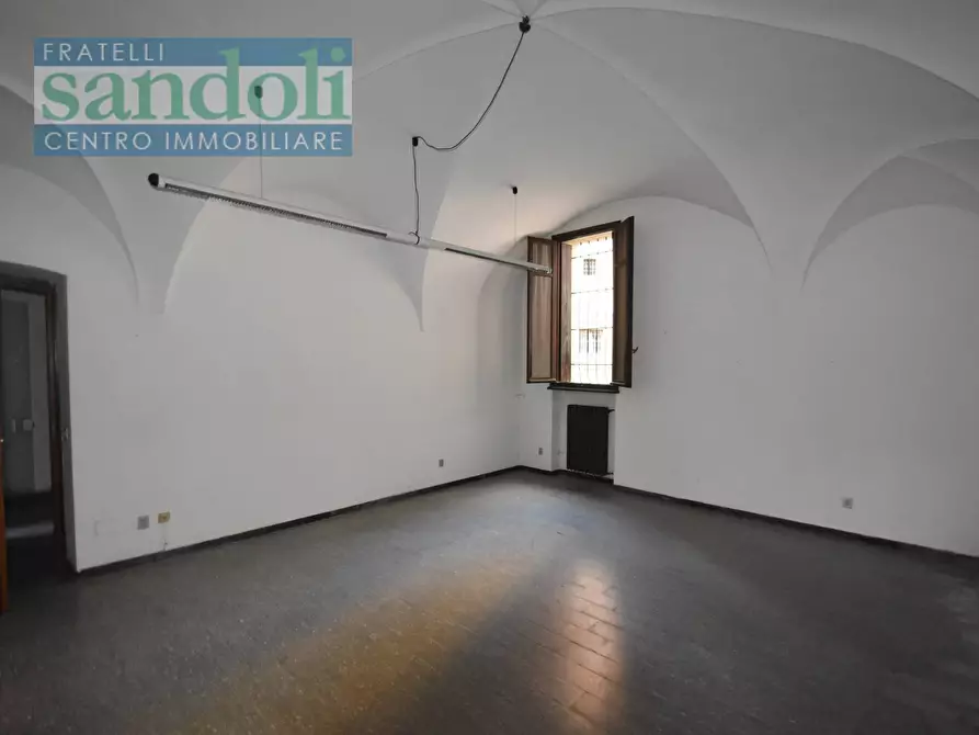 Immagine 3 di Ufficio in vendita  in Via San Michele a Vercelli