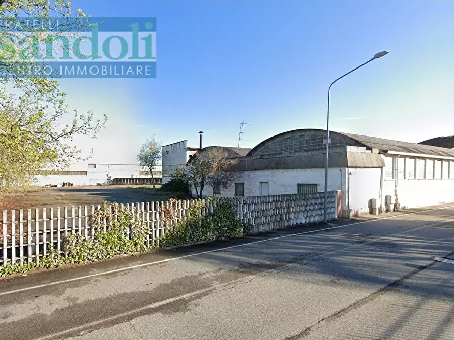 Immagine 3 di Capannone industriale in vendita  in Via Vercelli a Caresanablot