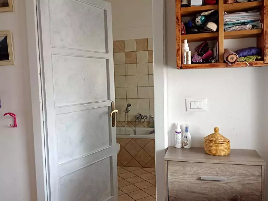 Immagine 17 di Casa indipendente in vendita  in Via Donato a Vercelli