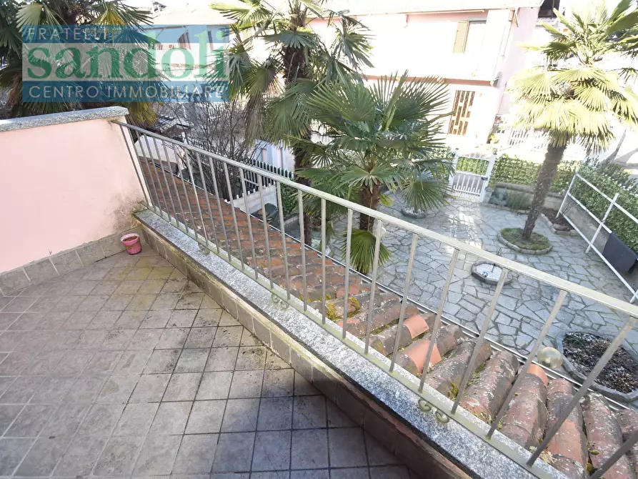 Immagine 22 di Casa indipendente in vendita  in Via W. Manzone a Vercelli