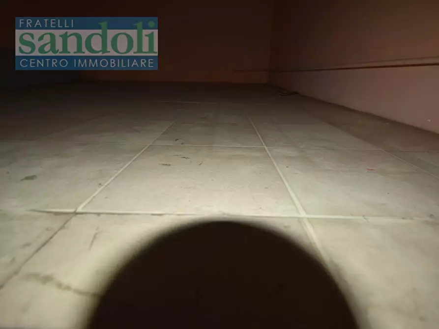 Immagine 16 di Ufficio in vendita  in Viale Torricelli a Vercelli