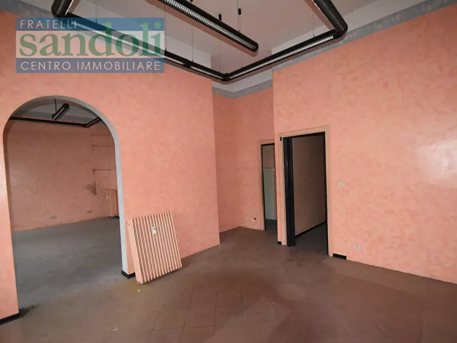 Immagine 6 di Ufficio in affitto  in Viale Torricelli a Vercelli