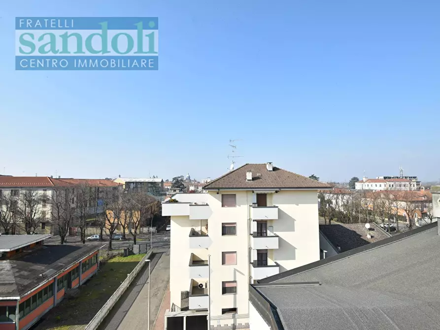 Immagine 21 di Appartamento in vendita  in Via Locati a Vercelli