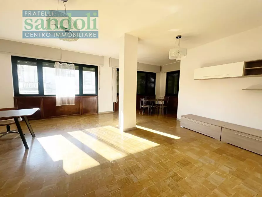 Immagine 1 di Appartamento in affitto  in Via P. Micca a Vercelli