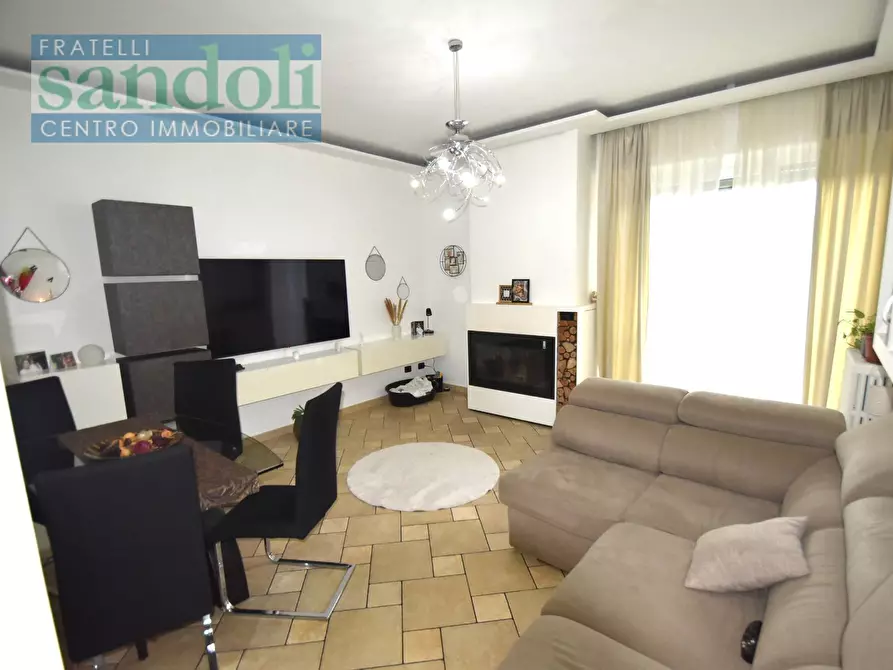 Immagine 2 di Appartamento in vendita  in Strada per Olcenengo a Vercelli