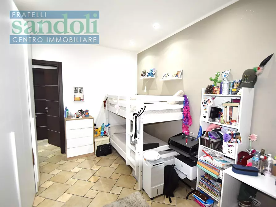 Immagine 10 di Appartamento in vendita  in Strada per Olcenengo a Vercelli