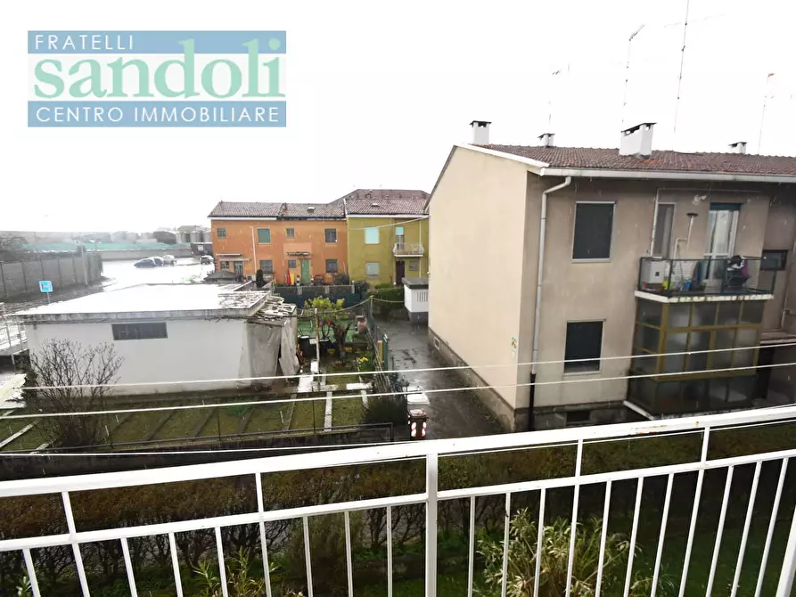 Immagine 19 di Appartamento in vendita  in Strada per Olcenengo a Vercelli