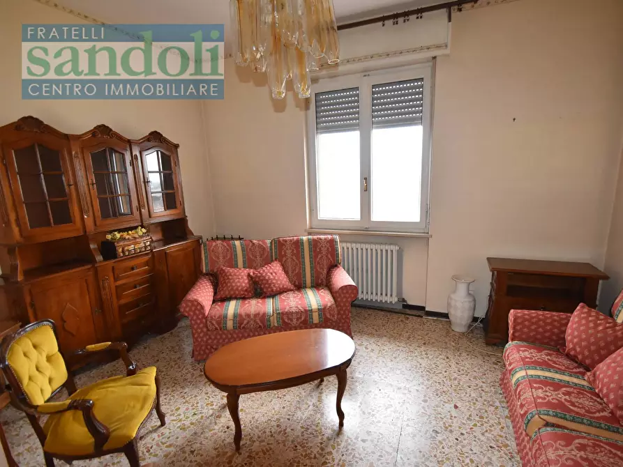 Immagine 2 di Appartamento in vendita  in via fanteria umbra a Vercelli