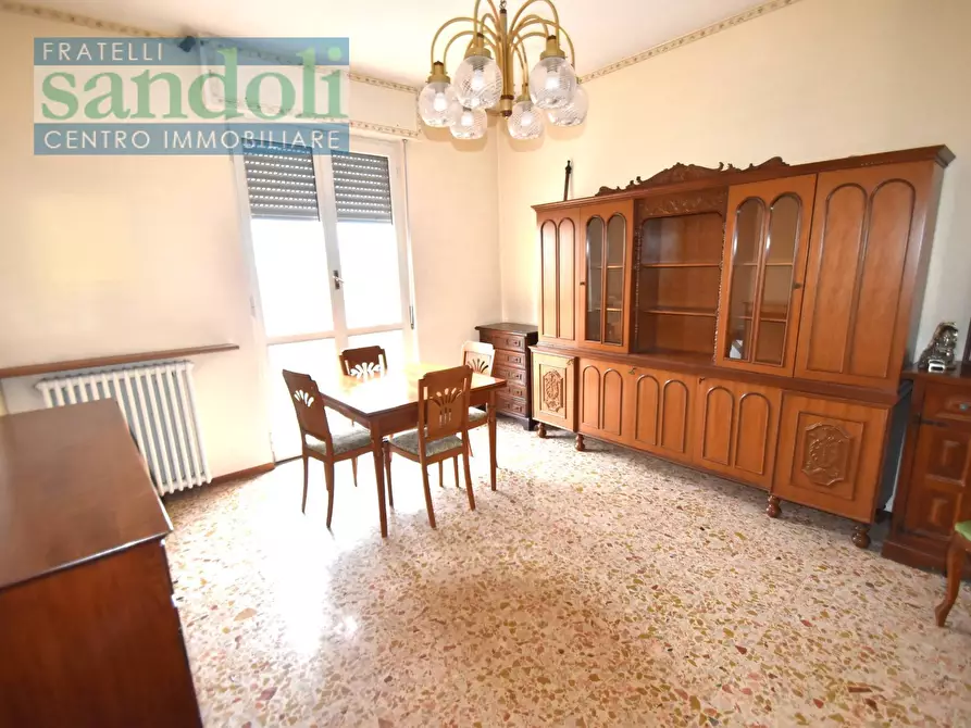 Immagine 3 di Appartamento in vendita  in via fanteria umbra a Vercelli