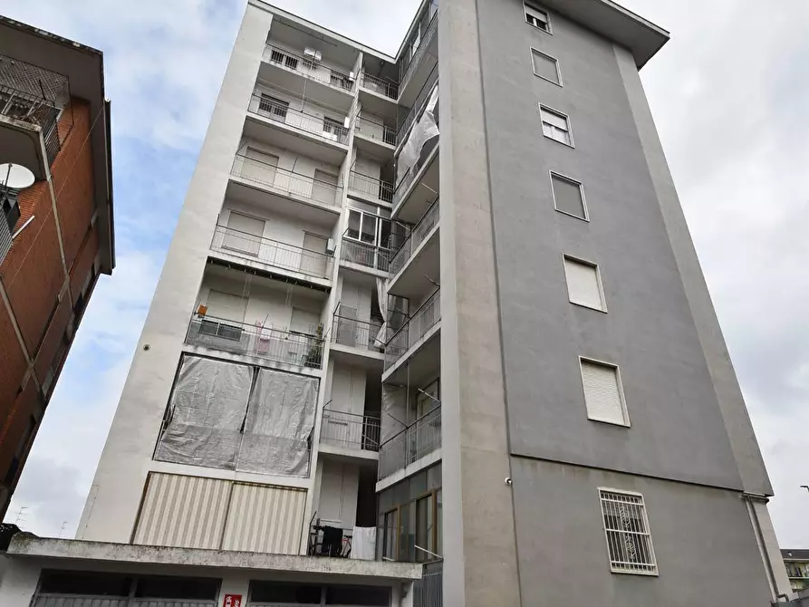 Immagine 8 di Appartamento in vendita  in Via Pisa a Vercelli