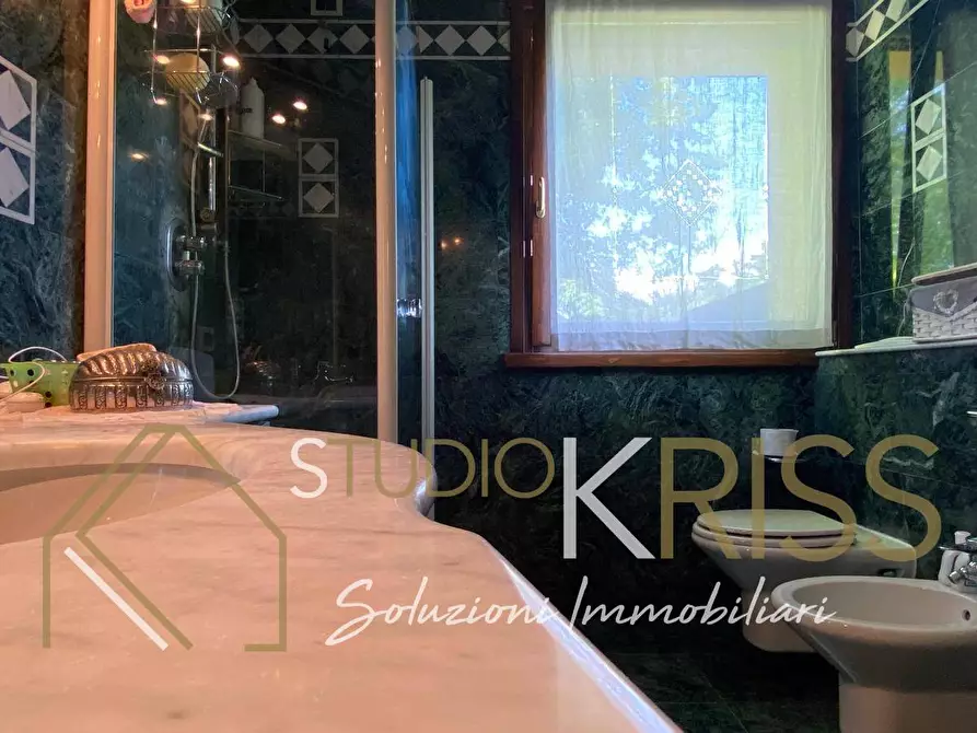 Immagine 29 di Villa in vendita  in Via Comacchio a Ferrara