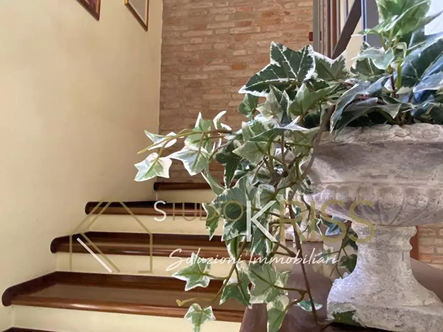 Immagine 12 di Villa in vendita  in Via Comacchio a Ferrara