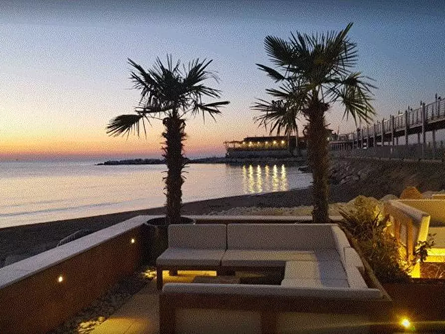 Immagine 8 di Appartamento in vendita  in Viale Ortigara a Rimini