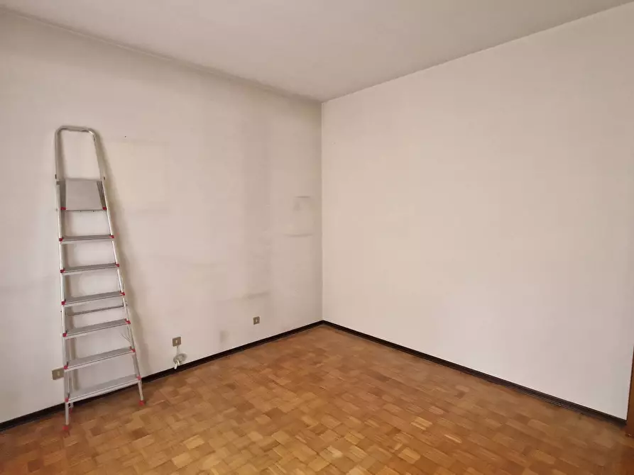 Immagine 21 di Appartamento in vendita  in via giacomo sichirollo a Rovigo