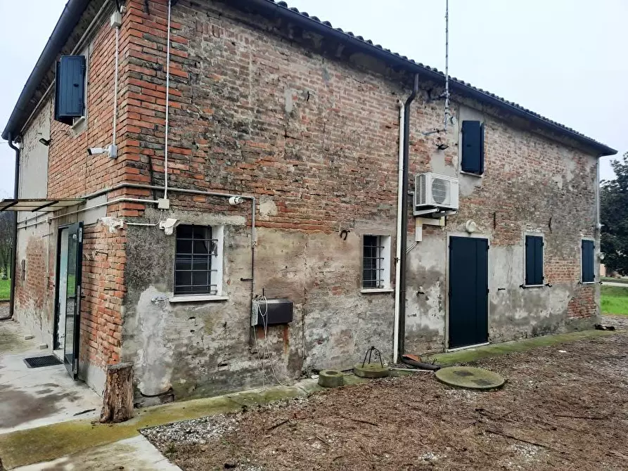 Immagine 21 di Casa indipendente in vendita  a Ferrara