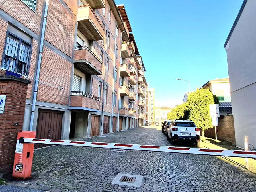 Immagine 1 di Appartamento in vendita  in Via Giuseppe Compagnoni a Ferrara