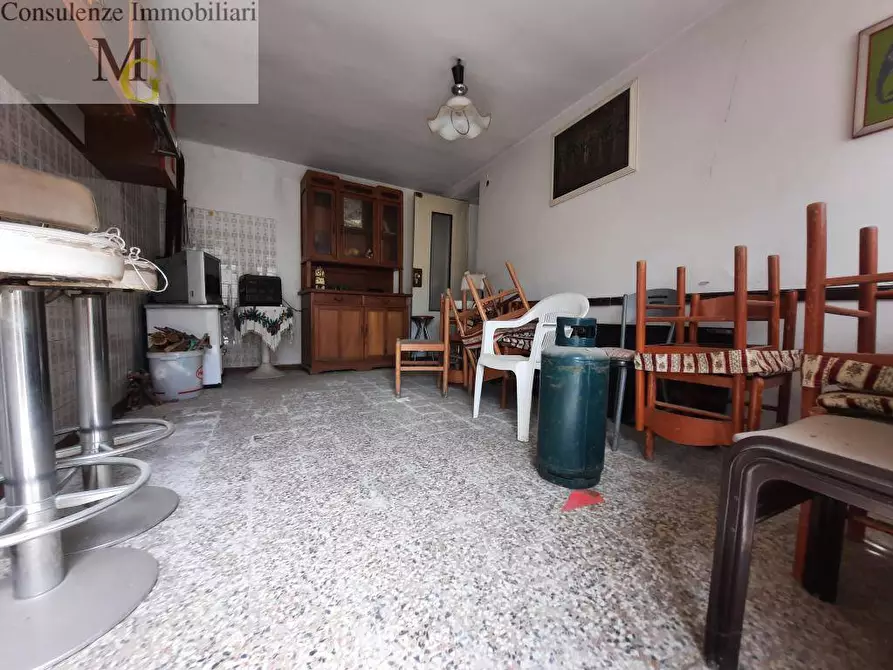 Immagine 21 di Camera in vendita  a San Giovanni Ilarione