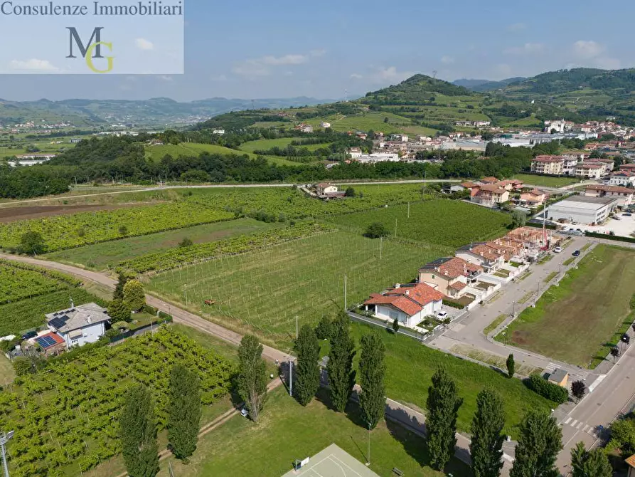 Immagine 1 di Terreno residenziale in vendita  a Gambellara