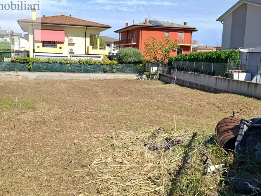 Immagine 1 di Terreno residenziale in vendita  a San Bonifacio