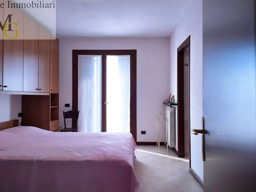 Immagine 11 di Villa in vendita  a Vestenanova