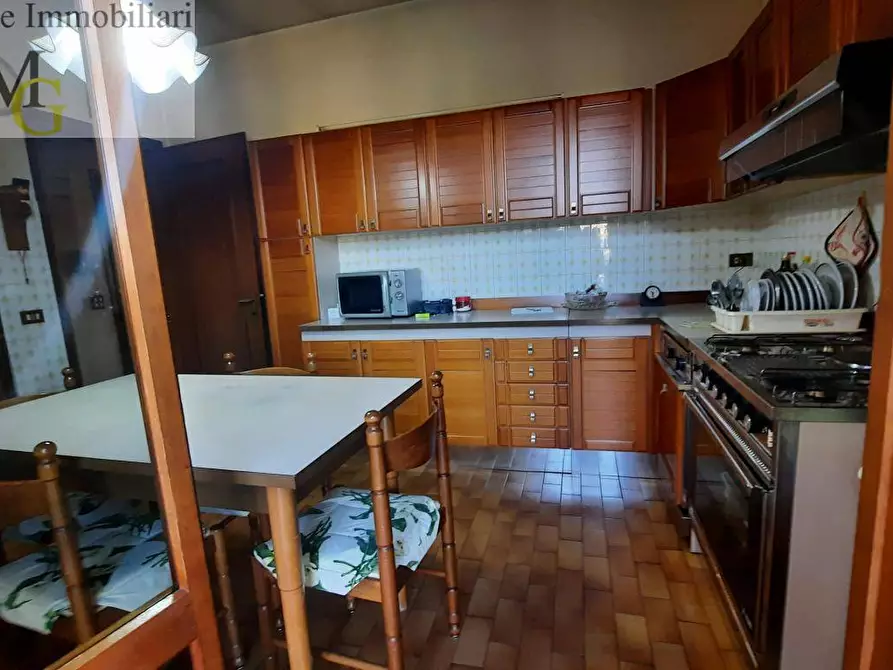 Immagine 4 di Appartamento in vendita  a Colognola Ai Colli