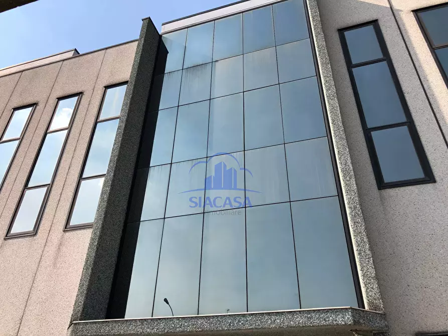Immagine 2 di Ufficio in affitto  in VIA UDINE a Cernusco Sul Naviglio
