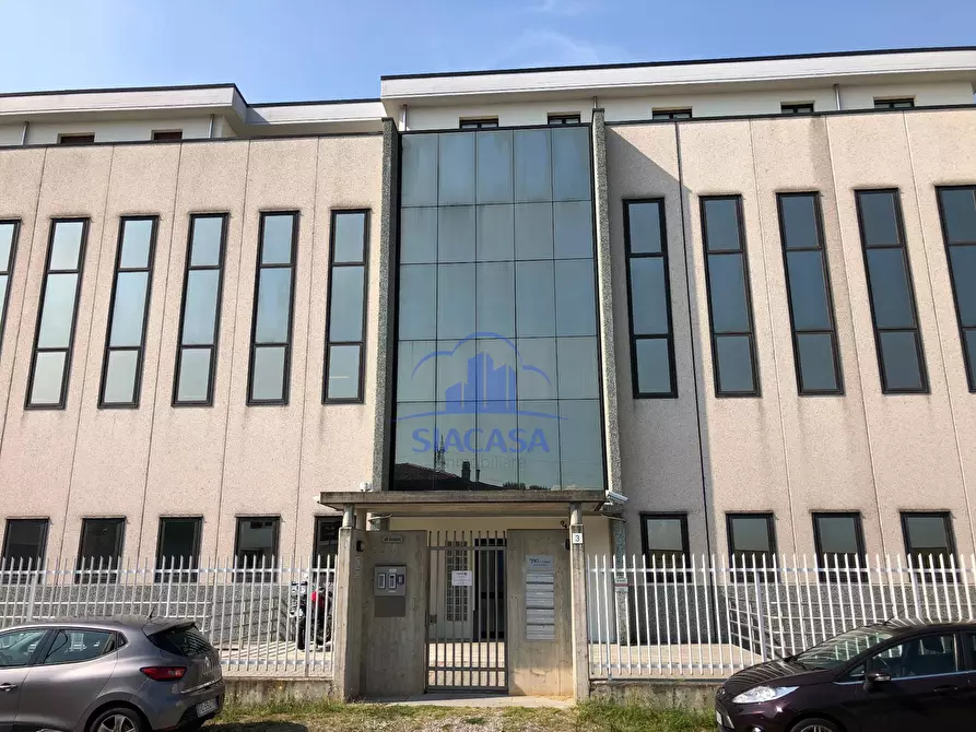 Immagine 4 di Ufficio in affitto  in VIA UDINE a Cernusco Sul Naviglio