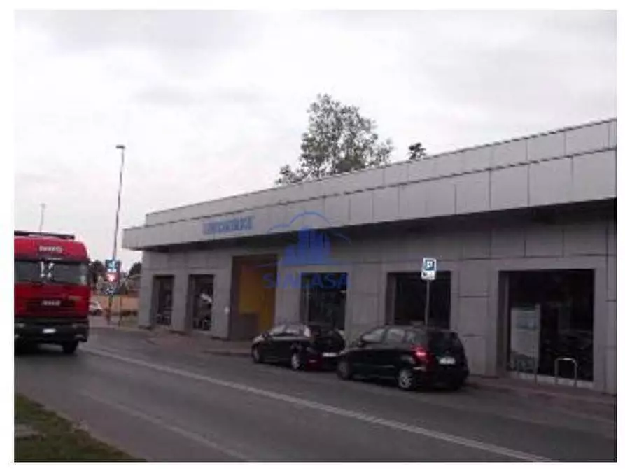 Immagine 5 di Capannone industriale in vendita  a Lissone