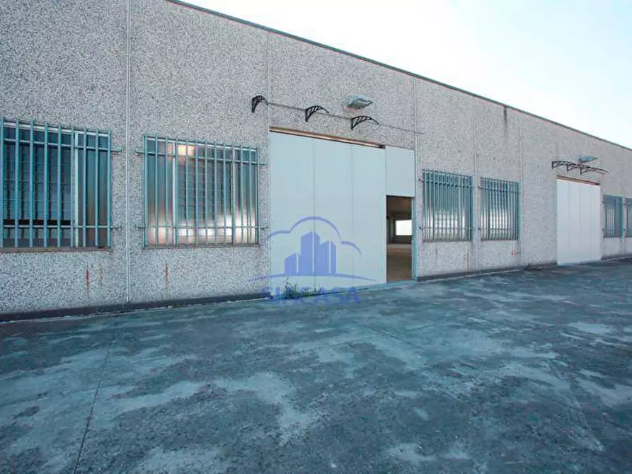 Immagine 10 di Capannone industriale in vendita  a Gessate