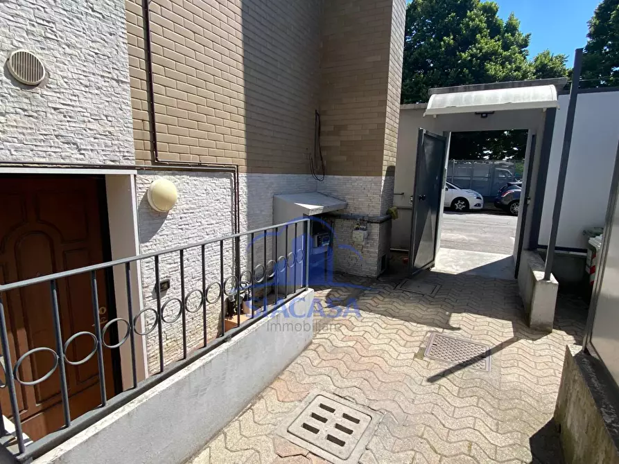 Immagine 2 di Ufficio in vendita  in VIA BRUNELLESCHI a Cologno Monzese